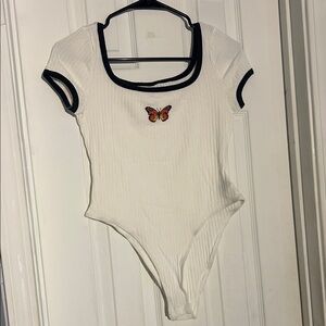 SHEIN White Ribbed Top